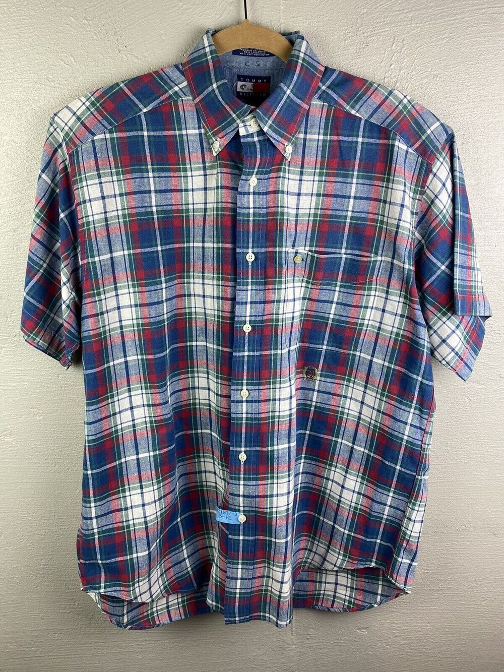 Tommy Hilfiger Men’s Plaid Button Up Shirt Size Small